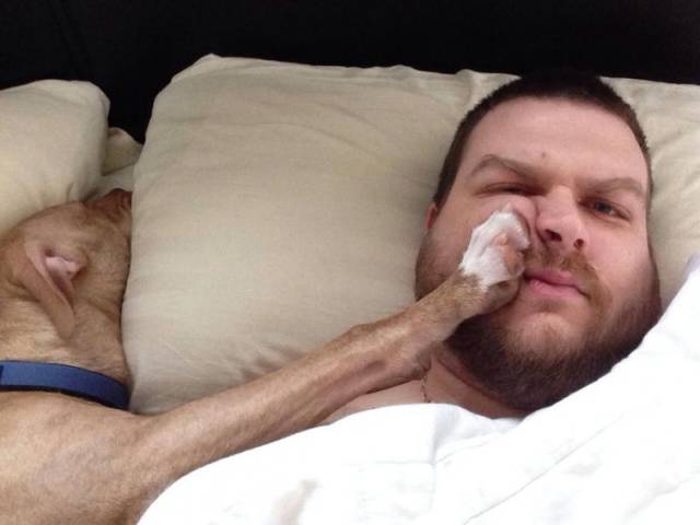 [囧图]这个发型可以让男人看到你就变得硬邦邦